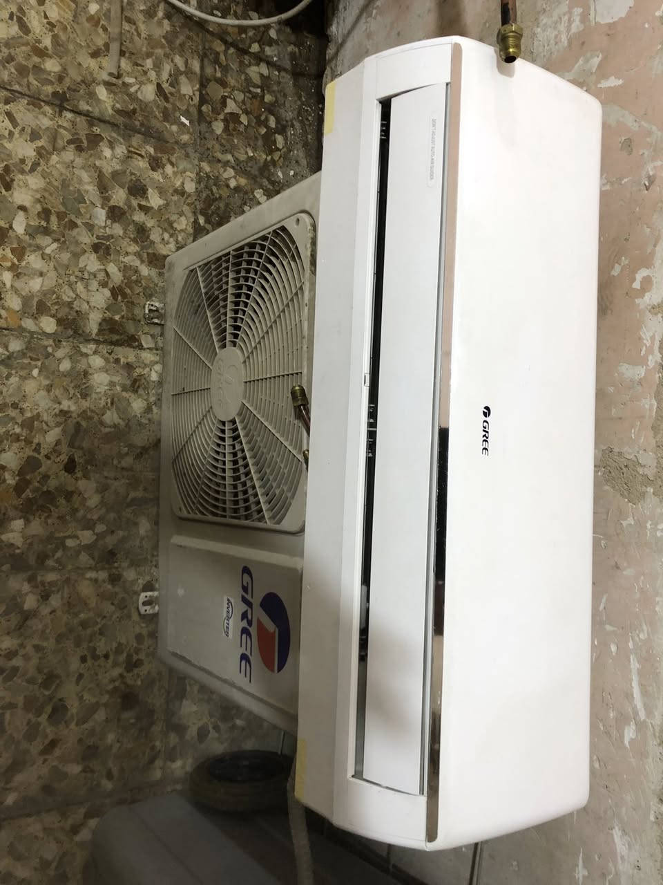 سبالت عدد 5 خارجية وداخلية فقط
كري 2طن 
كري 1طن انفيرتر 
ميديا 2طن عدد 2 
خارجية كري 2طن غاز 410 

جميع الأجهزة بلادي على وضع الشركة .

سعر مليون و200 الف 

العنوان /بغداد /حي اور 
***********
