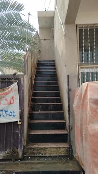 حي الضباط • ٥٠م • ماء وكهرباء مشمولة