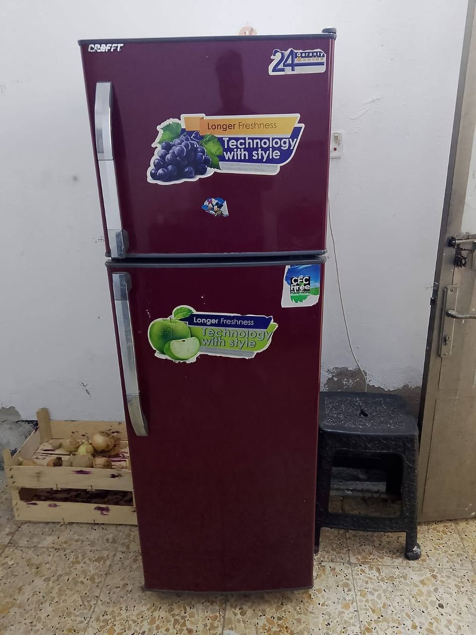 ثلاجة نضيفة جدا شرط الفحص
الارتفاع 160   

السعر 125 قفل العنوان الشعب نهاية الفورتات قرب ساحة سلام 

***********
