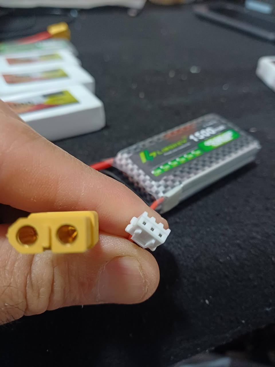 بطاریات خمسە قطعە


**إذا كنت صاحب هذا الإعلان وتريد حذفه لأي سبب، رجاءا أرسل رسالة إلى الدعم الفني**