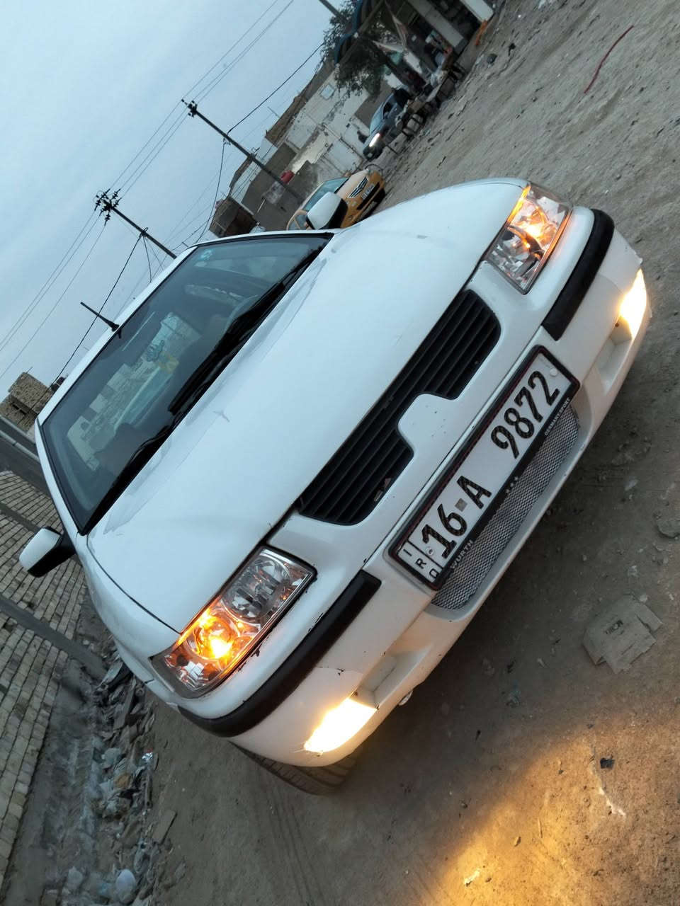 سمند خصوصي 11مشروع وطني رقم انكليزي قادسيه بأسمي سنويه نهايه 26 كير مكينه مكفولات  كشر نضيف ماعدا شخط جهه عكس السايق بيع او مراوس حسب الرغبة 
43 بيهه مجال 
***********
