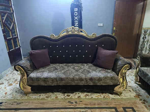 تخم عشر مقاعد نضافه 50 /100 السعر 200
رقم الواتساب ***********
