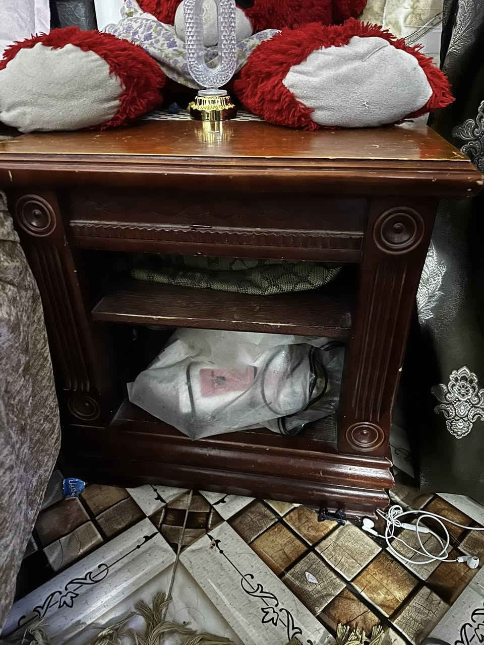 كنتور بابين وجربايه ام نفر وميز مرايه للبيع شلعه وحده سعره 275 وبيها مجال قليل


**إذا كنت صاحب هذا الإعلان وتريد حذفه لأي سبب، رجاءا أرسل رسالة إلى الدعم الفني**