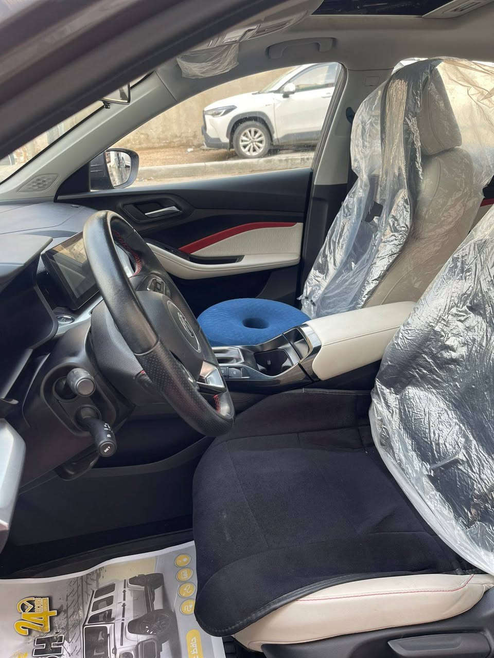 للبيع ام جي GT موديل 2024 
ماشيه 22 
مواصفات 
محرك 1500 تنفس طبيعي
تبريد ثلج 
بصمه تشغيل وابواب وصندوق 
هند بريك بصمه اوتو هولد 
تحكمات جهتين تبريد قطعتين شاشه لمس 
كامره دواره
لايت زنون بك لايت لد  
ادامة كاملة من بلكات ونوزلات وجويتر ودهن محرك وكير وفلاتر سيارة جاهزة ان شاء الله  
السعر 110   عنوان بغداد *********** بغداد, العراق
