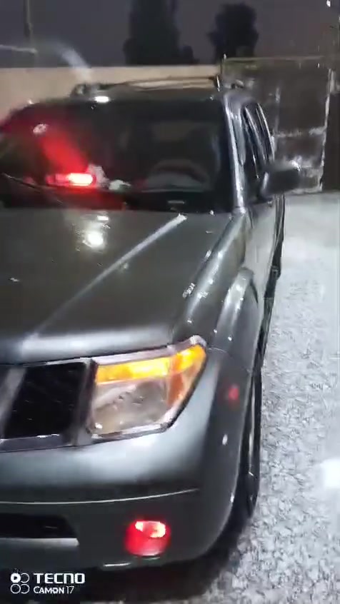 سلام عليكم سياره بافندر موديل ٢٠٠٧كفاله بيهه طخه صغيره سياره مصبوغه عام جماليه فقط مكان سياره بصره الزريجي..***********
