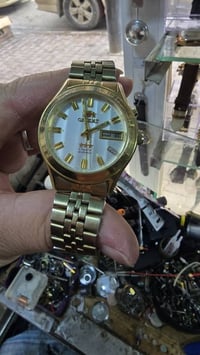 ساعه اوتوماتيك • ياباني أصلي • حالة 100%