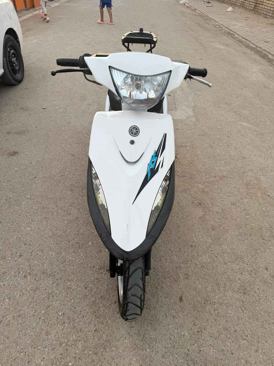 سلام عليكم دراجه ماكس عدل نضيفه فول الفول كلشي بيه شغال شرط الفحص برغي مامفتوح بيه نضافه فول سعره950 وبيه مجال الناصرية حي شهداء مركز***********
