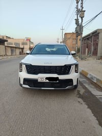 كيا سورنتو • ٢٠٢٤ • ٦ سلندر