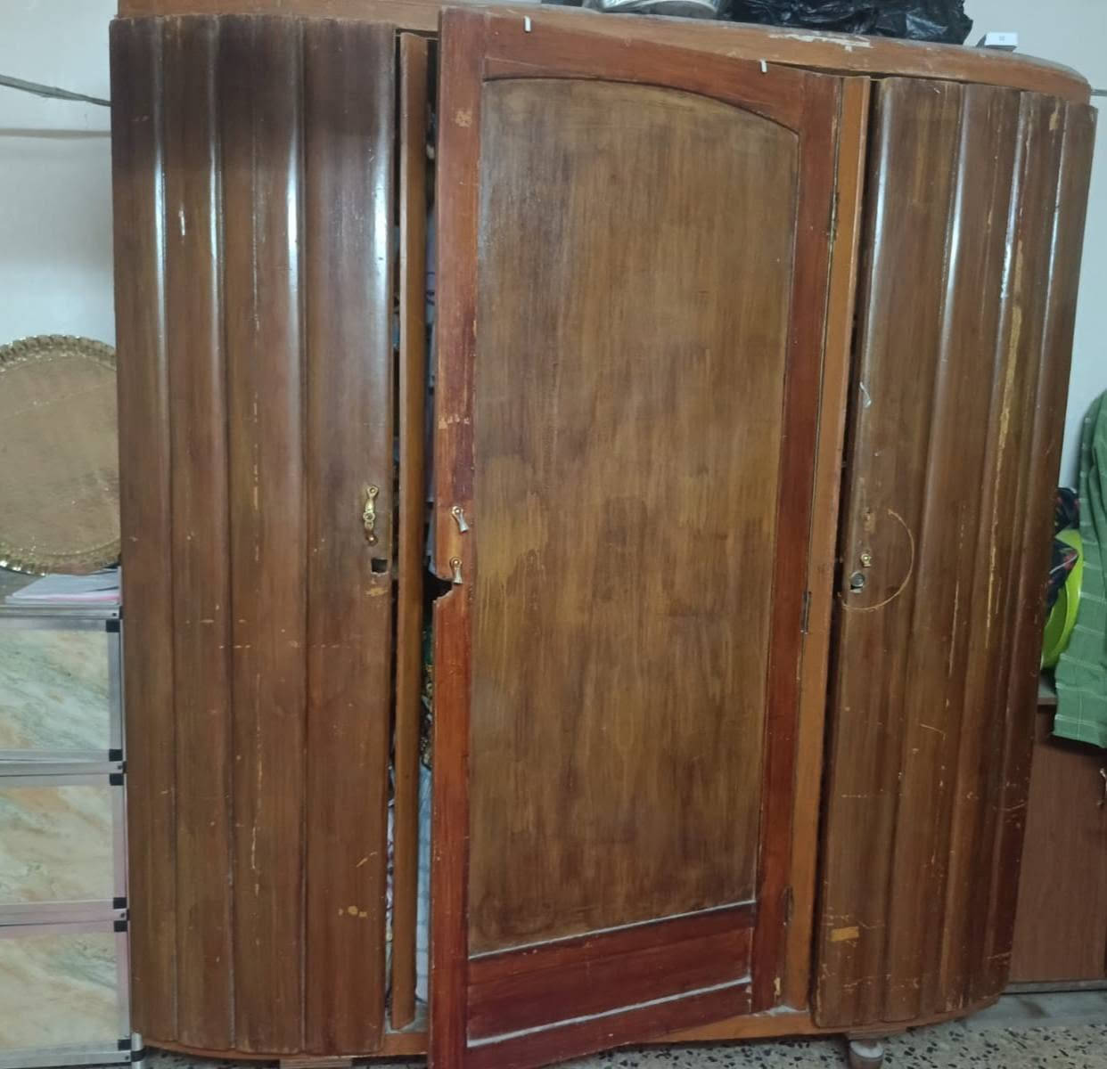 اغراض للبيع الشرطه الخامسه قيم واخذ


**إذا كنت صاحب هذا الإعلان وتريد حذفه لأي سبب، رجاءا أرسل رسالة إلى الدعم الفني**