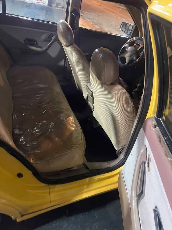 السلام عليكم سمنذ مديل 2012 مكينة مجفت جديد كير مكفول  بيهة شخوط زغار مكحلة صدر امامي تعبان سعر 40 بيهة مجال مكان الحبيبة شارع السجة رقم انكليزي بغداد رقم ***********
