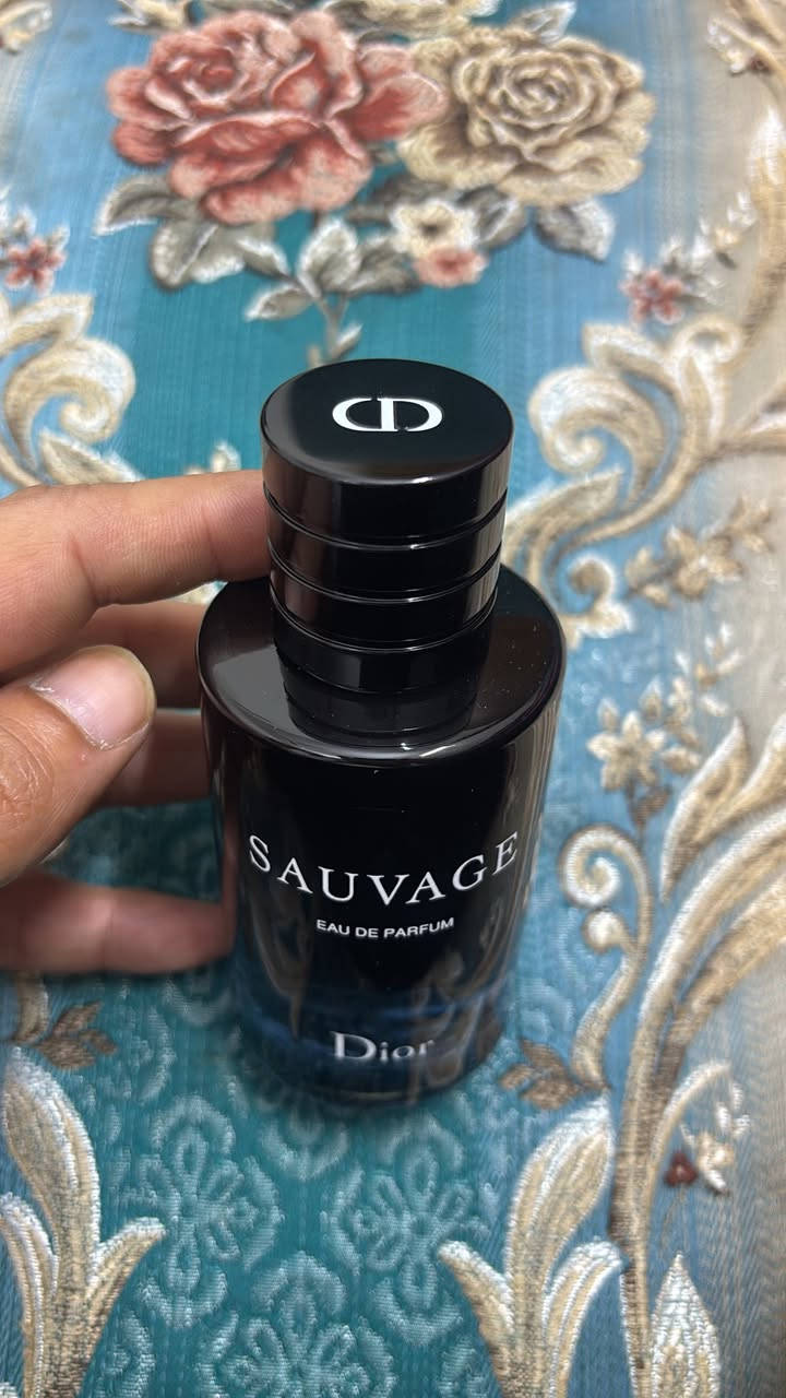 السلام عليكم ورحمه الله
كل عام وانتو بالف خير اخواني
عطور للبيع فقط
سوفاج ايدي بارفام 130 الف قفل
كارتير 80 الف 
كلوب دي نوي لمتدد اديشن سعر 70 الف غير مستخدم


**إذا كنت صاحب هذا الإعلان وتريد حذفه لأي سبب، رجاءا أرسل رسالة إلى الدعم الفني**