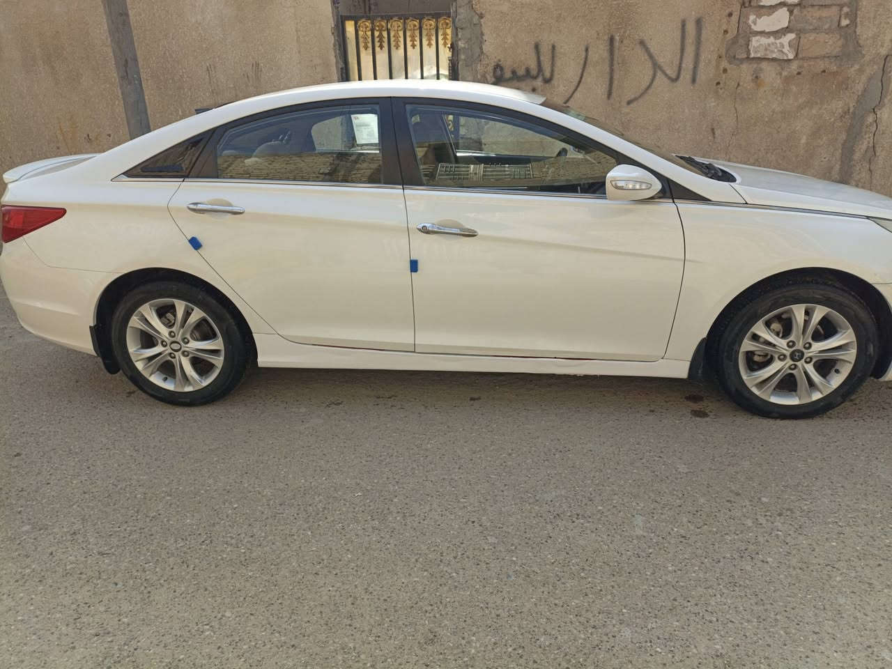 السلام عليكم
سوناتا خليجية للبيع فقط موديل 2010 السيارة جديدة بمعنه الكلمه حتى المحرك ستندر السيارة كفاله عامه فقط بيها شويه بالهلال بارد موضح بالصور سونار السيارة جاهزه على اخر حبايه بأسمي رقم وهزه جديده تحويل مباشر ماتصرف الف دينار عليها وتجي وتشوف بعينك مكان السيارة بغداد العبيدي للاتصال

‏‪***********‬‏
السعر 124 وبيها مجال
