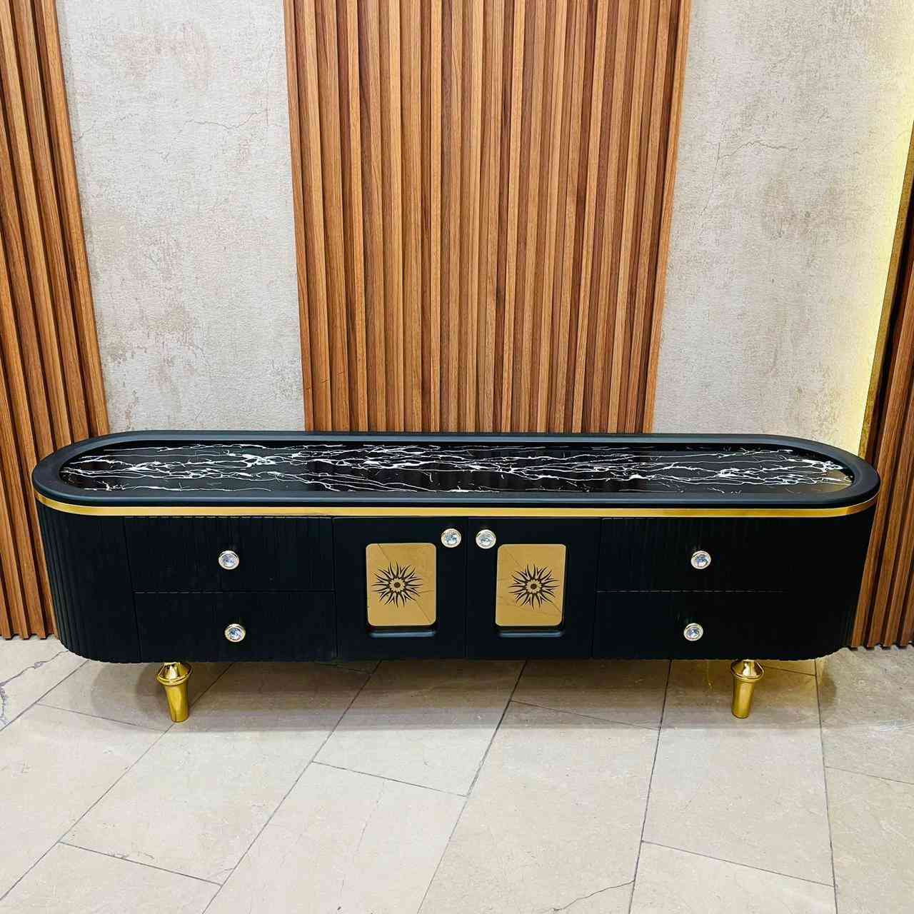 ميز بلازما إنارة..وبدون إنارة 
ميز طعام رخام طبقتين قاعدة حديد 
ميز مرايا
مرايا أحجام كبيرة
كراسي عظم عاج الاصلي فقط
***********ابو مجتبى البنداوي 
حي النصر الأولى
