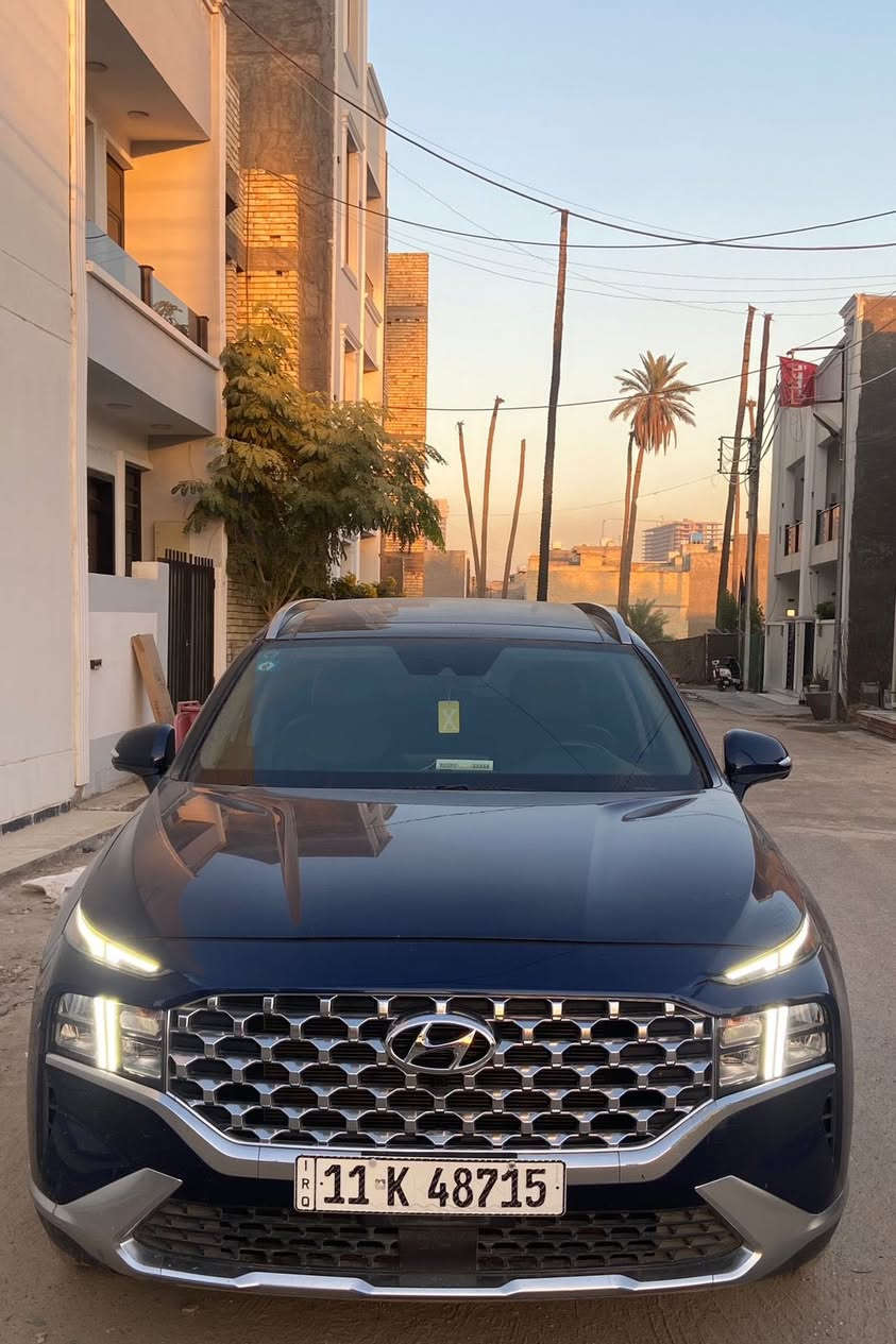 السلام عليكم
( مكلف بل نشر) 
سنتافية2023 
مرقم بغداد باسمي
فول مواصفات للا اخير
ماشية27 
حادث موضح بل صور شخوط بل جاملغ لخلفي
السعر 225 وبيهة مجال بسيط
***********
