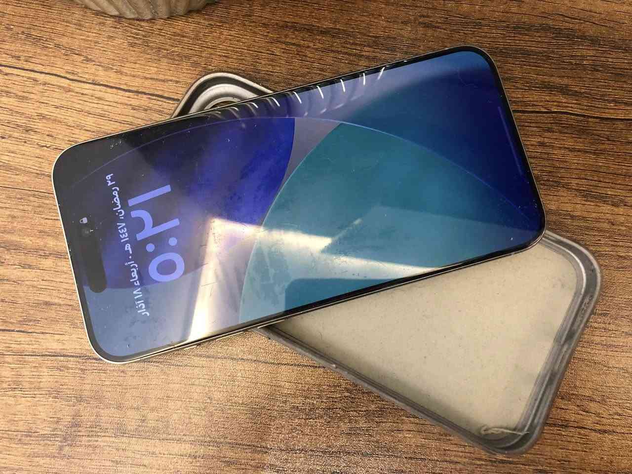 السلام عليكم
ايفون 15 برو ماكس 
ماستر نموذج M /باكيت ضايع
ذاكرة / 256
بطاريه / 81
الجهاز / مكفول عل فحص عدا صوت الخارجي ناصي 
لون / تيتانيوم
المكان / بغداد الدورة
***********
السعر / 950 وبيه مجال
