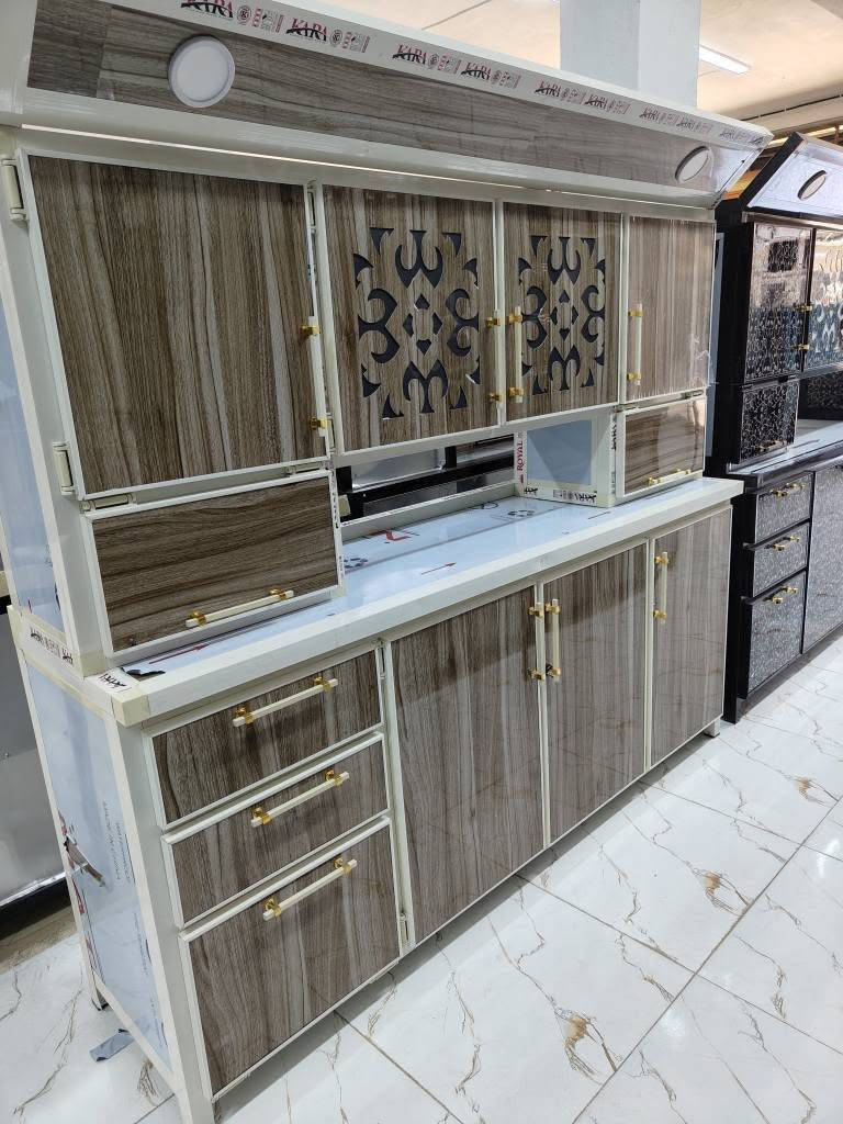 كاونترات المنيوم جديد شغل موصل 
العنوان موصل الجانب الأيمن شارع النبي شيت معرض الإمارات *********** واتساب 
*********** موصل, نينوى
