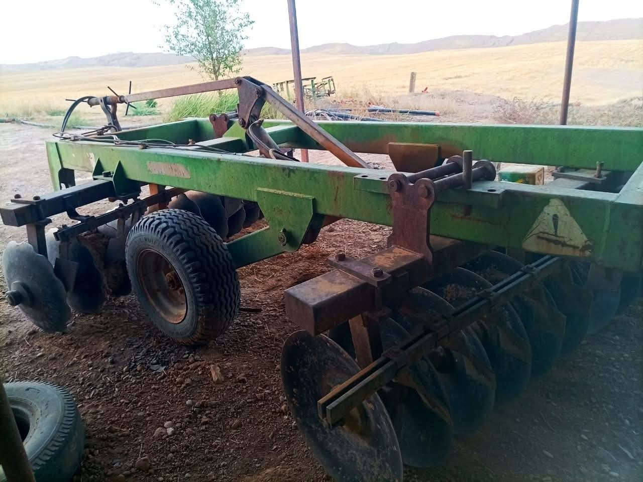 للبيع 🟢
🔹 دسك حجم 24  – نظيف ومجرب، بسعر 🔥 32 ورقة!
 ماركة أصلية ZTOPRAK 💪

🔧 جاهز للشغل ومضمون، اللي يريد يشتري يتواصل عالرقم:
📞  ***********
