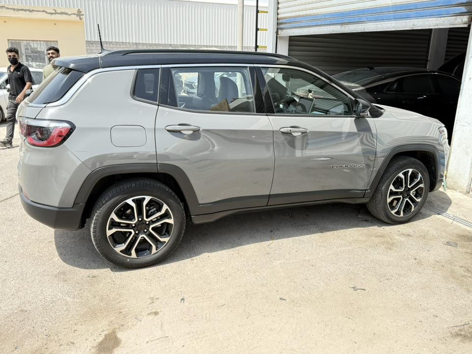 جيب كوبارس  بغداد حره 2024 
عنوان بصرة 
موصفات لمتدد قماره اسود بلاد سياره 
حادث جداً خيف   
فقط  تبديل نفس الون جاملغ وبنيد  بلادي بلتزي نفس لون بدون قطره صبغ 
راديررات شرط  كفاله وانه بدلت مالت مي براديتر 3 سراوات افضل من البلادي  شواصي لغود فخذه كله بلاد وشرط الفحص انه مستورد السياره وانه مصلحها وكلشي اوضع البلاد وستخدام جداً جداً بسيط 
سعر 185
***********
