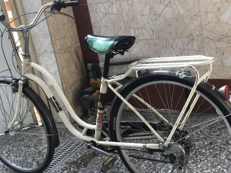 بناتي حجم٢٦نضيف كلش مال حاويه
واتساب فقط ***********
