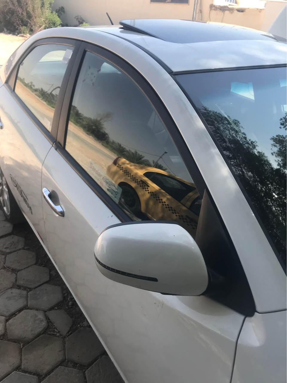 كيا سيراتو 2012خليجي  

فول بصمه

رقم أربيل وكاله وتحويل 
 بيه قطعتين 

مكينه 1600دوش المرغوب 

مواصفات

تحكم ستيرن جهتين

حساسات خلفيه بلاد

اشاير بالمري

بلوتوث أواكس

نضام إيكو

مانع انزلاق

براجكتور

ويل كب 

تبريد ثلج

باتري جديد

مكينه 1600دوش

كير ٦نمر 

 مكاني نجف  السعر 95وبيه مجال بسيط للشراي للاستفسار *********** النجف, العراق
