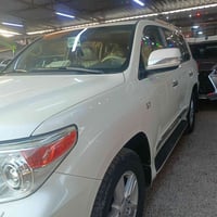 لاندكروزر ٢٠١٥ • ٥٧٠٠ • كفاله عامه