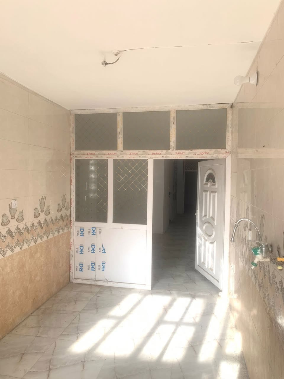🏡 دار للإيجار – منطقة البحيرة
المساحة: 180 م²
بناء حديث
الإيجار: 400 ألف دينار قفل
الموقع: منطقة البحيرة
📞 للاستفسار والتواصل:
***********
