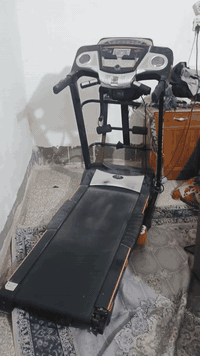 جهاز جاري رياضه
1-كل شيء كامل وشغال ما بيه عطل 
الوزن 150

2- مستخدم قليل  السعر 600

4- عنوان بغداد المحموديه حي بدر 

5- رقم الهاتف***********  

6- رقم الهاتف *********** مراسله ع واتساب
