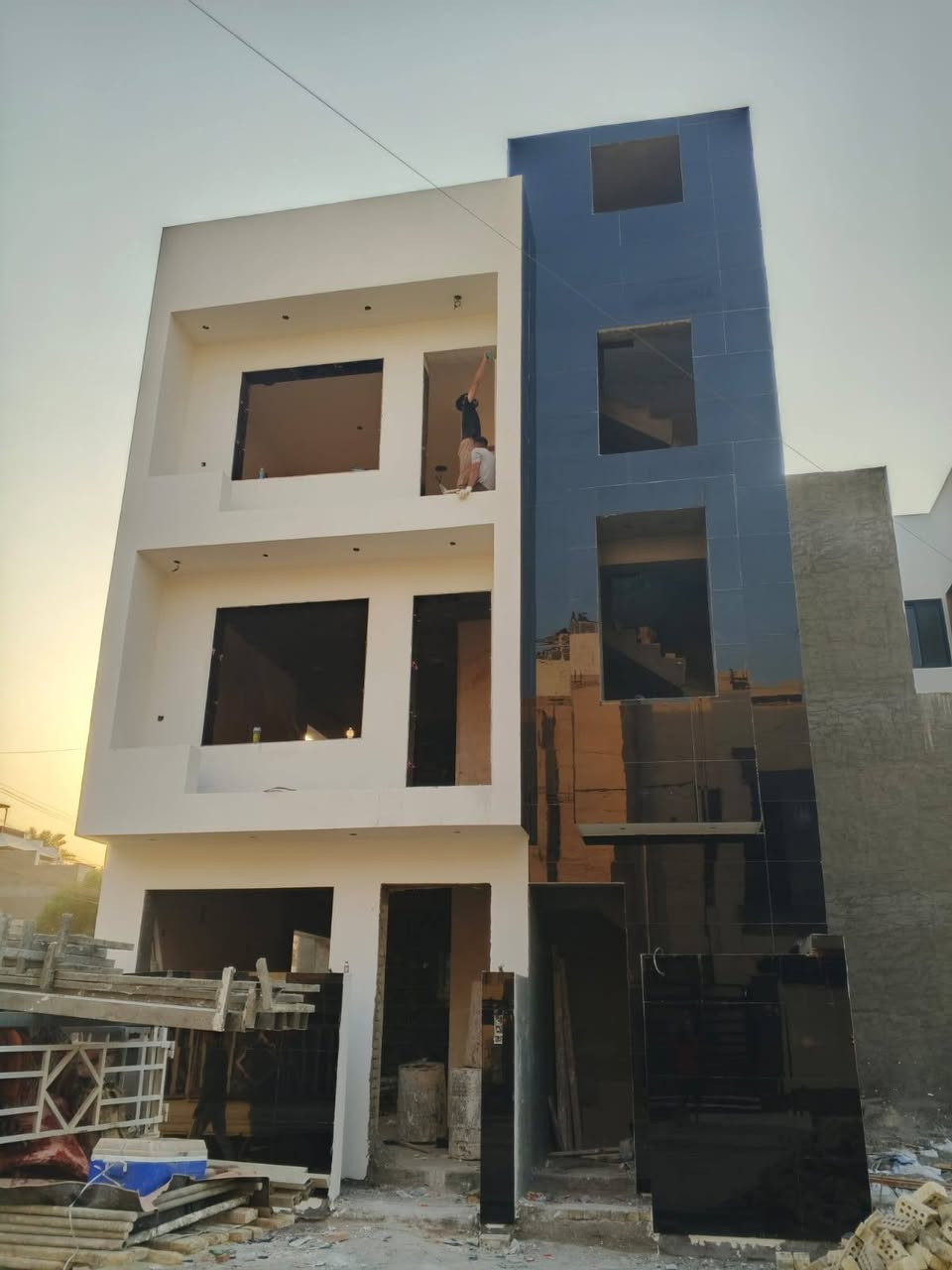 لسنا الوحيدون ولا كننا الفضل كادر البخ وطلس وجهيات تشميع البخ ونثر تصفير مصاطر مال بورسلين شرط ستلام مهندس واتساب  ***********
