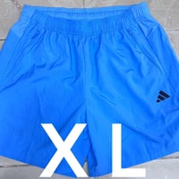 اديداس وكالة • مستعمل • XL