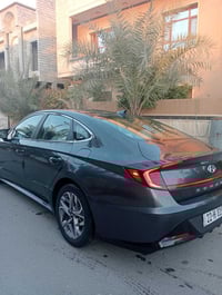 للبيع بدون مراوس سوناتا موديل 2022 سياره جديده فول مواصفات عده البنورا...