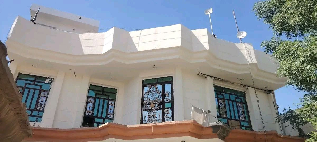 السلام عليكم ورحمة الله وبركاتة
مستعدين نصبغ كافة البيوت خارج و داخل
عمل الفلين
ديكورات بنلات
ورق جدران 
تنظيف شبابيك و صبغ شبابيك بأنسب الاسعار
الاتصال على الرقم او مراسلة الصفحة ***********
و الرزق على الله سبحانه و تعالى
