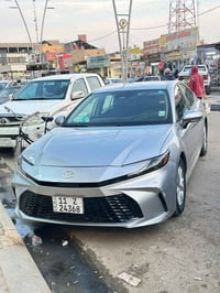 كامري هايبرد • LE • ٢٠٠٠٠