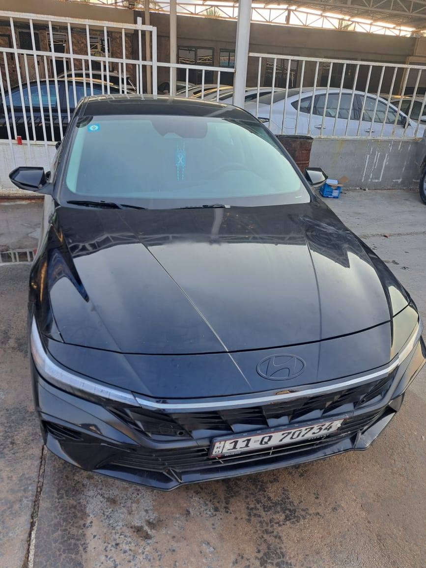 النترا هايبرد موديل 2024
صبغ صفحه وحده بدون دواخل 
معروضه 140 بيها مجال
***********
