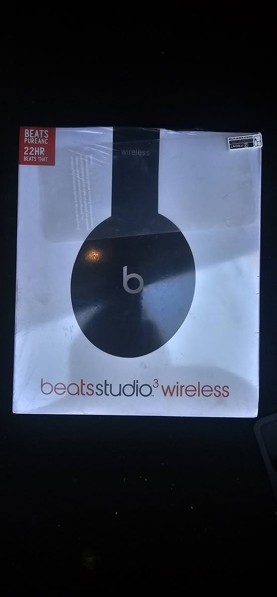 ٤٠ الف
٣ سماعات 
كل القطع جديدة غير مستخدمة


**إذا كنت صاحب هذا الإعلان وتريد حذفه لأي سبب، رجاءا أرسل رسالة إلى الدعم الفني**