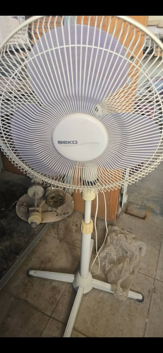 مروحة عمودية نوع بيكو
ثلاجة و براد بيكو للبيع


**إذا كنت صاحب هذا الإعلان وتريد حذفه لأي سبب، رجاءا أرسل رسالة إلى الدعم الفني**