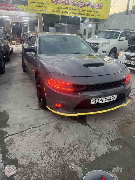 السلام عليكم 5700 RT للبيع لون سمنتي

هزة جديدة ل 26 

بسمي السياره تحويل ثاني يوم 

فول 1/1 عده الفتحه 

تشغل عن بعد 

كشنات حضن جلد تدفئة تبريد + كهرباء + خزن ميموري السائق

كشنات خلفيه تدفئه 

استرين تدفئه + شفتات ستيرن 

وين 20 تو سايز نجمة 

تايرات خلفيه قبل سبوع بدلتهن 

بلكات جدد قبل سبوع بدلتهن 

لد متغير تحكم بالتلفون 

ماشية 50 ميل وبعد بيها هواي مواصفات ماذكرتها 

حادثها جاملغ وبنيد 

السعر 215 وبيها مجال العنوان بغداد حي التجار 

تعجبك السياره بيك خير وتدلل 

***********
