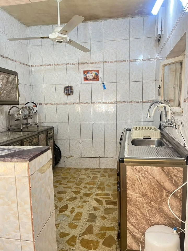� دار للبيع طابقين – طابو صرف 🏡

📍 الموقع: أم الخيل – شارع المسبح
📐 المساحة: 375 متر
↔️ الواجهة: 15 متر

✨ تفاصيل الدار:
▪️ 5 غرف نوم
▪️ صالتين استقبال
▪️ مطبخ حار وبارد
▪️ صحيات عدد 2
▪️ كراج كبير
▪️ حديقة واسعة

🔺#للاستفسار 
*********** 

—————————————————————
