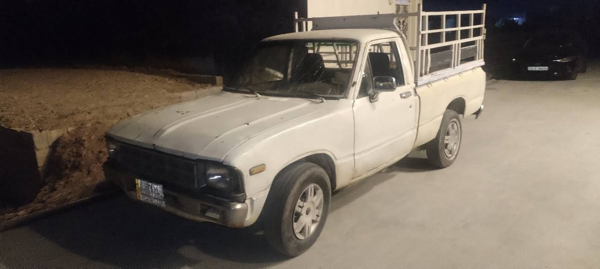 سلام عليكم من رخصه مدير الكروب المحترم بيكم ٨٢ كير مكينه مكفول سياره جاهزه تخم تاير جديد صدر خلفي وامامي جديد كهربائيات لايت بك لايت اشاير جام كله تمام مال جناي صاحبها يريد تحويل سعر ١٩ مكاني راشديه مال لحسينه ***********
