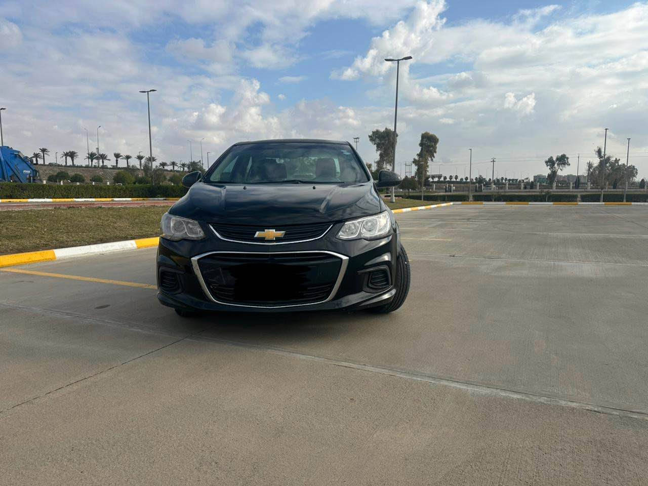 شفرليت سونيك ٢٠١٧
للون اسود گير اتوماتيك 
رقم اربيل باسمي تجديد سنوية ٢٠٣٠ 
بونت و جاملغ صبغ و سقف و بيها تكليح 
مكان اربيل 
*********** واتس اب أربيل, العراق
