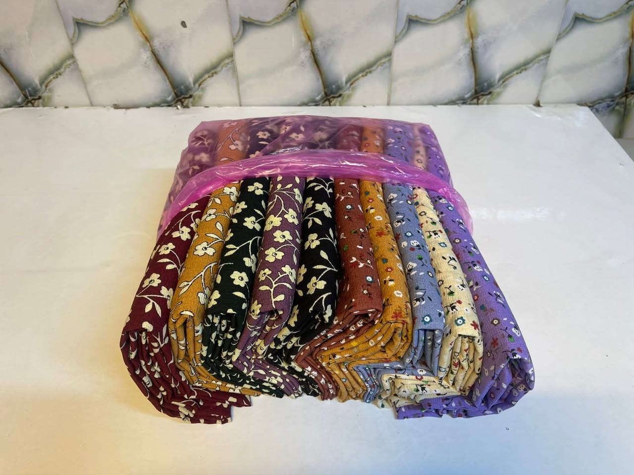 جمال النقشات والوان❤️❤️🔥🔥 ( كريشه اصلي مطاط) 🔥🔥❤️
درزن يحتوي 10قطعه ب الوان  ونقشات مختلفه 🔥🔥🔥

لسرعه تثبيت الحجز ع الواتساب  ***********📞📞📞
 
او زورونا بغداد الشورجه سوق الاقمشه قرب مصرف الرشيد 🥰🌹

#أقمشة #تخفيضات #فولو #جملة #اقمشة #تخفيضات🌹😍 #جملة👑 #خياطة #ملابس_نسائيه #مشاهير #دشاديش_نسائيه
