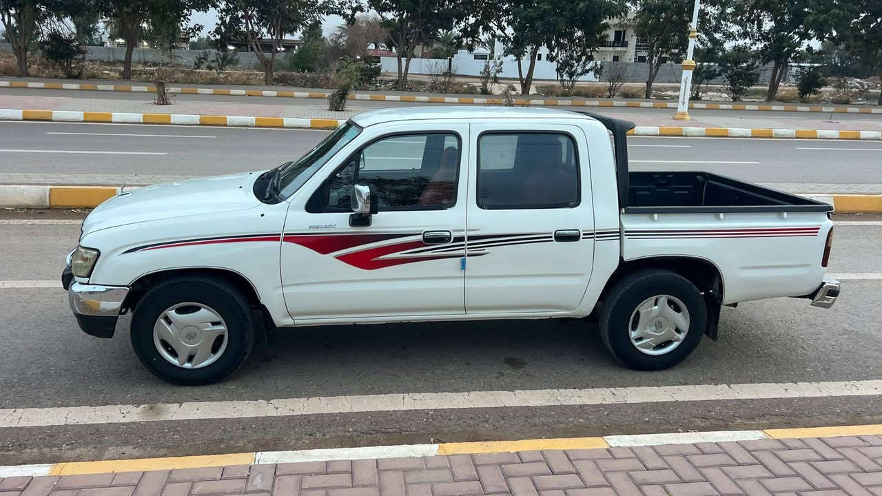 السلام عليكم للبيع بيكم 2003 GLX فول مواصفات داخل احمر رقم انبار الدولي حداديه تخم تاير تبريد تدفئة كله جديد مكينه خير من الله لاتنقيص ولا تبخير كير كفاله تحويل ثاني يوم السعر 98 وبيها مجال للإستفسار اكثر الاتصال ع رقم ***********
