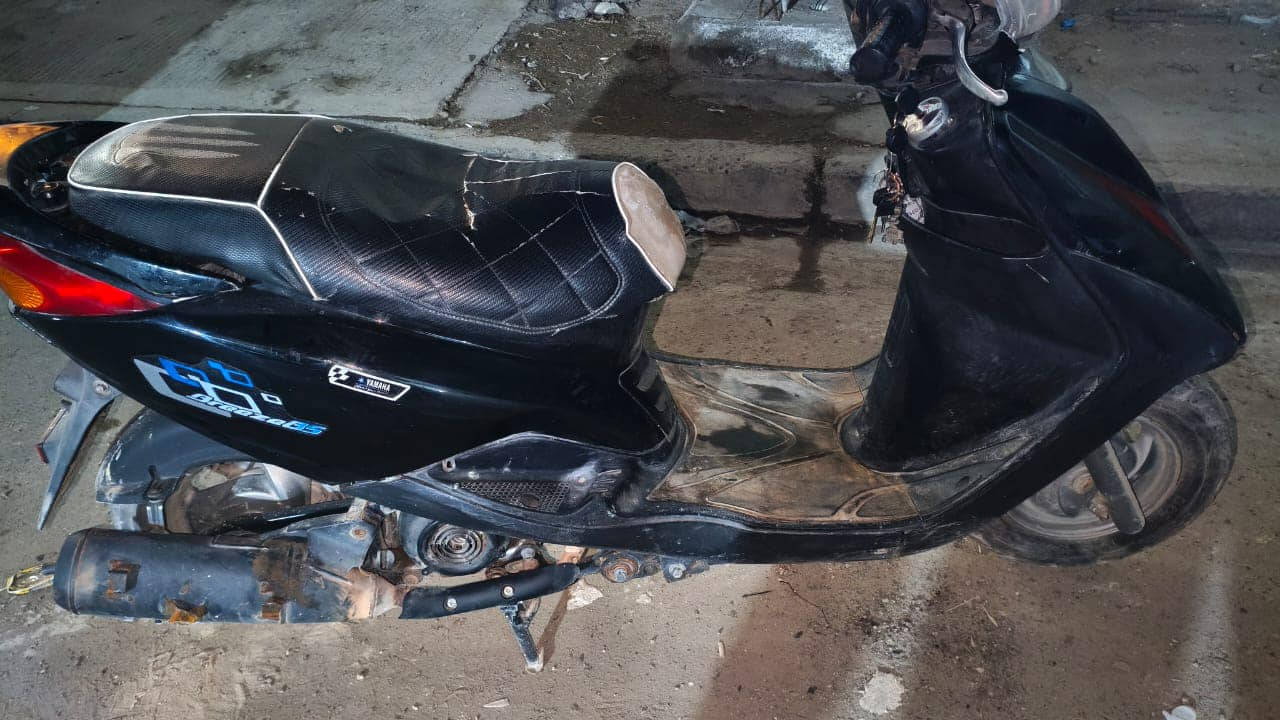 دراجه بريز بغبغاء نوزل خطين دراجه حلوه مكفوله من كلشي خير من الله نكره سلف كهربائيات كامله نقص بس بنزات خلفيه 650 بيهة مجال . *********** بغداد بلديات.
