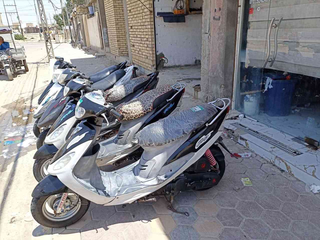 درجات ماكسات منغولي زائد ماكس عدله بوشه 50 بلاد نظافه 90% كامل مواصفات كل نقص ما بيهن مكاني ناصريه الشهداء ***********
