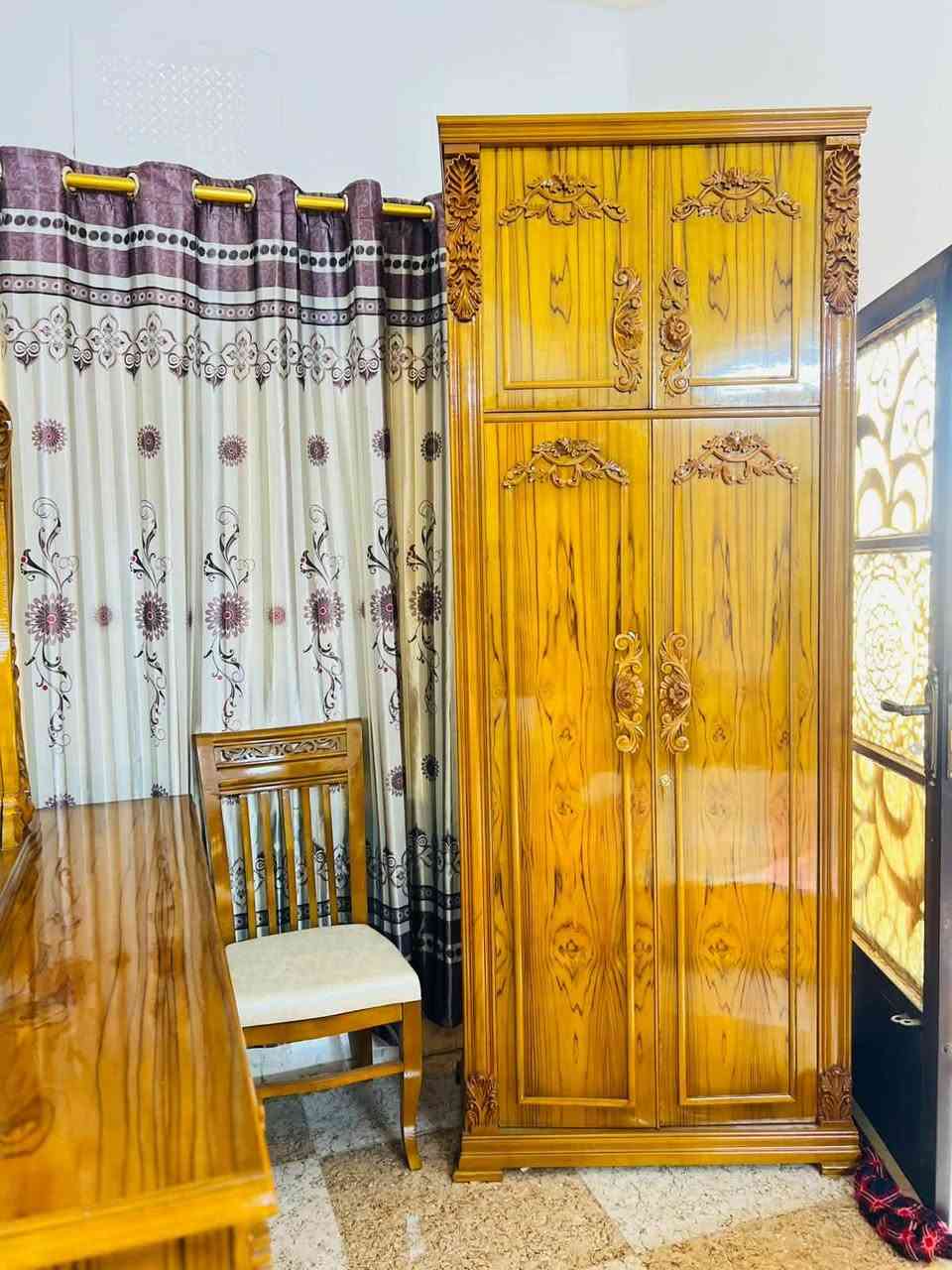 للبيع غرفة نوم خشب عراقي
شغل توصي 5 ملم نقش زان ورقي مساطر زان  صبغ حراري  توج زان  غرفة كلــش نظـيفة  السعر مليون ونص وبيها مجال


**إذا كنت صاحب هذا الإعلان وتريد حذفه لأي سبب، رجاءا أرسل رسالة إلى الدعم الفني**