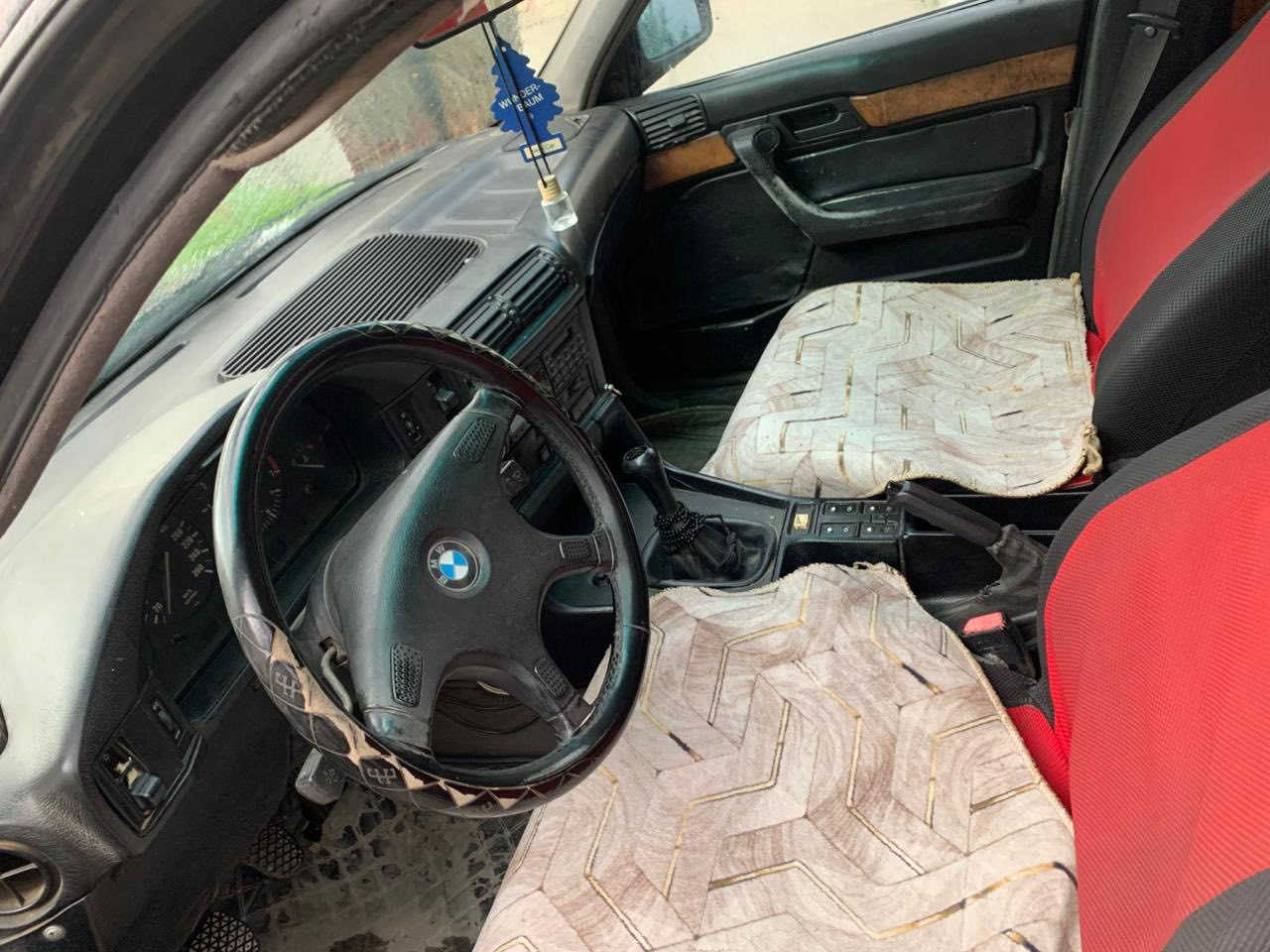 به ناوى خواى گه وره
فروشتنى خيرا 520 گير عادى 1992 ئارمى  دهوك له خوار هه مو بازار ئه يفروشم ته نها ٢٧ وه رقه و مه جاليكى برايانه 
شوينم سليمانيه تكايه مشته رى نيت سه رم مه يه شينه 
***********
