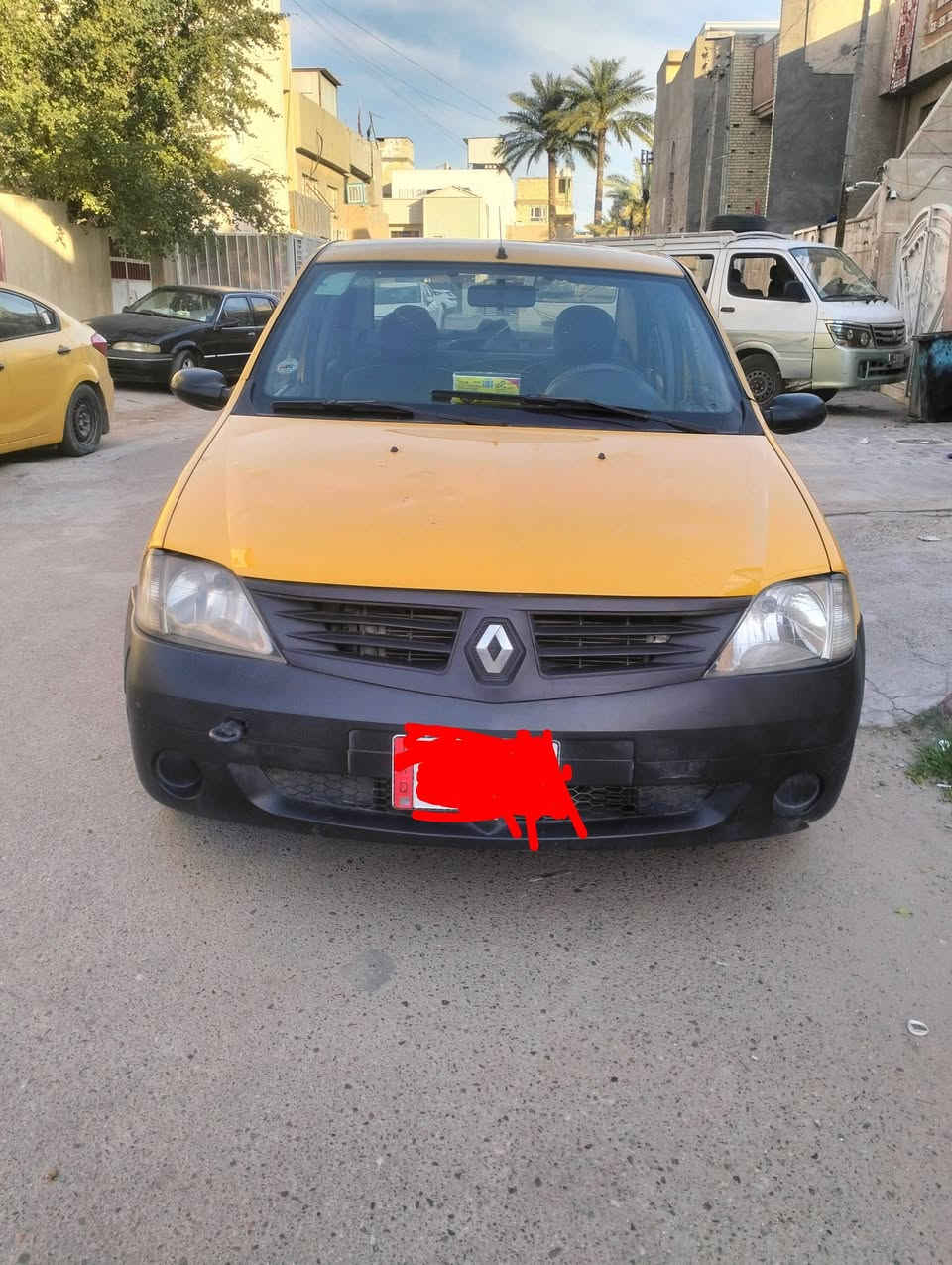 السلام عليكم  رينو لوكان للبيع موديل 17محرك بحاله جيدة كير اوتوماتيك بيه طبه بل النمر ه الثانيه صدر امامي نص عمر والتبريد بيه ليك وبيه طخات بسيطه رقم الموبايل ***********
@السعر 50وبيه مجال  العنوان بغداد @
