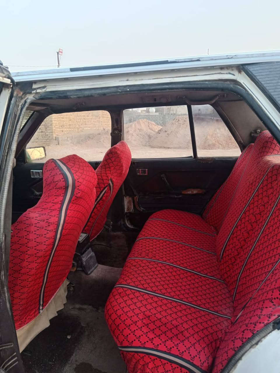 السلام عليكم سوبر للبيع السياره ب أسمي موديل 84 سعر 32 وبيها مجال مكفوله من عيب الشرعي ولوصوليات  الرقم ***********
