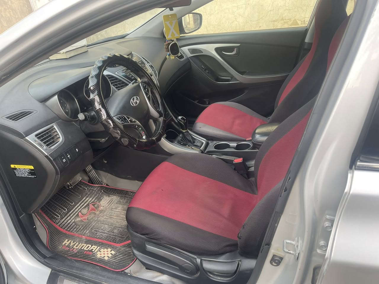 السلام عليكم للبيع النترا موديل ٢٠١٥وارد أمريكي كير ومكينه وحداديه بشرط ضرر جامرلوغ عكس السايق والبنيد صبغ اثر شخوط والدوسه جهه الصدر ايضاً صبغ السياره حلوه احلا من الصور السعر ١٢٠ وبيها مجال حق الجيه العنوان ديالى خالص الاتصال على الرقم ***********
