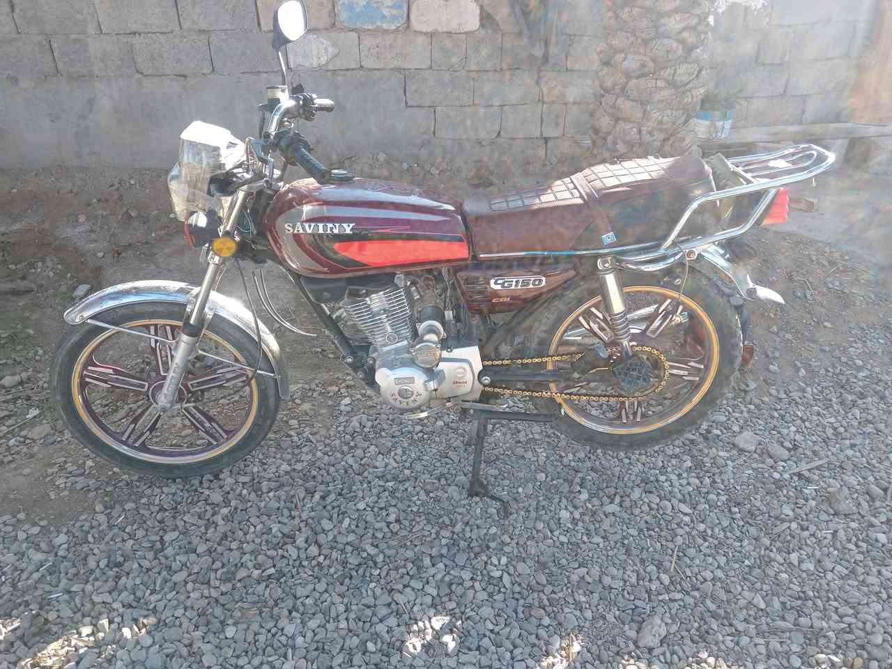 دراجه سيفان 2021 للبيع بيها نواقص ودخانه بسيطه
350وبيها مجال مكاني بلدروز ***********
