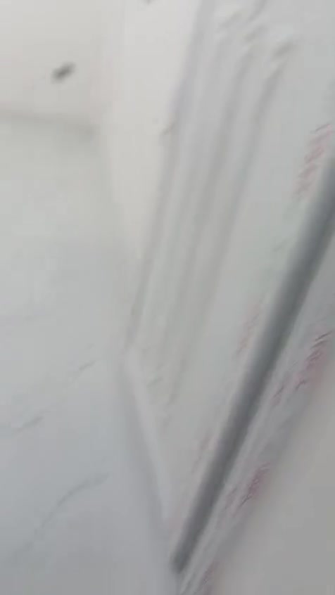 بيت للبيع رقم مضمون موقعم ممتاز النصر قريب سايدين البيت فول سيراميك حمامات رائع جدا موقع ممتاز مساحه 170م غرف نوم 2 اسقبال مطبخ فول كاشي السعر وباقي التفاصيل مراجعه مكتب عقارات العامري قادسيه المرور القديمة حديثه السلام ***********@
